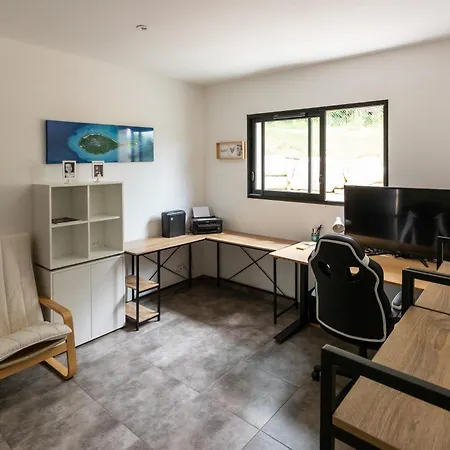 Moderne Perigueux *